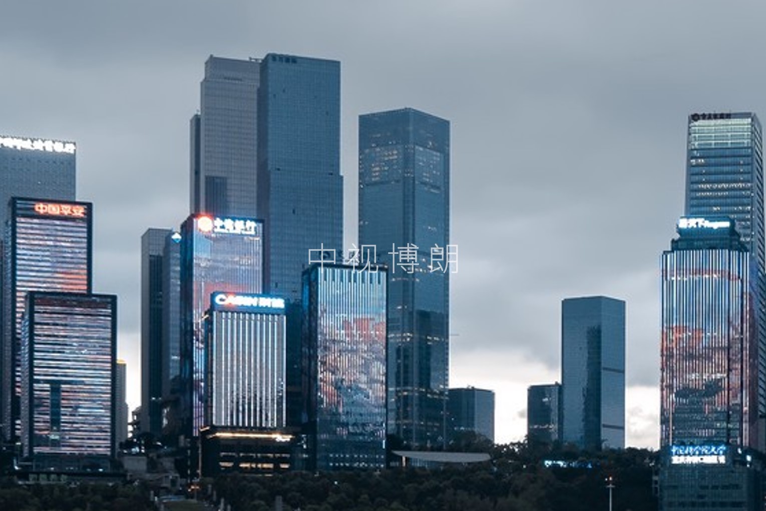 重庆灯光秀广告-重庆江北嘴金融街灯光秀广告-重庆地标广告