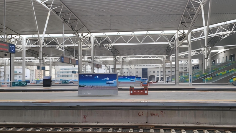 长春西站广告-进出站站台双面看板