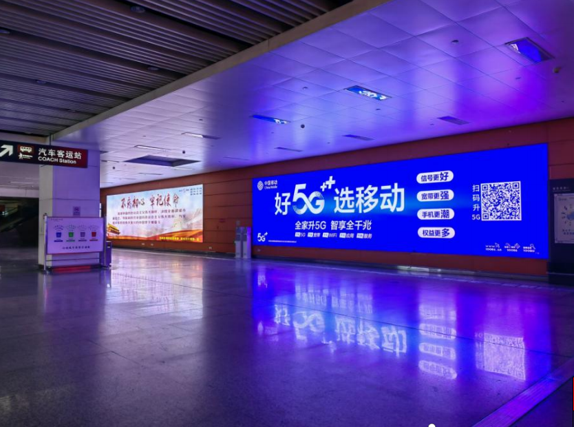 常州站广告-负一层换乘大厅墙体灯箱