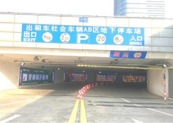 常州站广告-停车场入口灯箱点位图