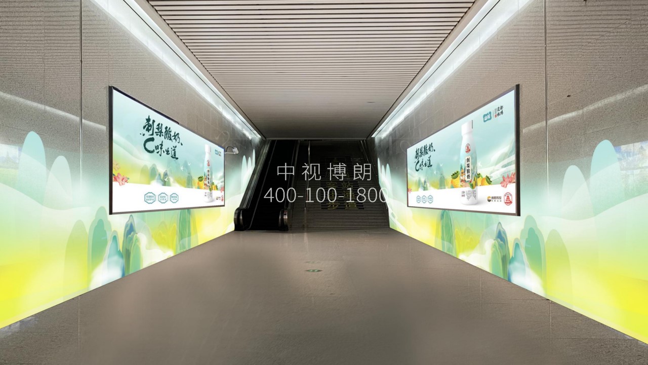 贵阳北站广告-出站通道灯箱套装