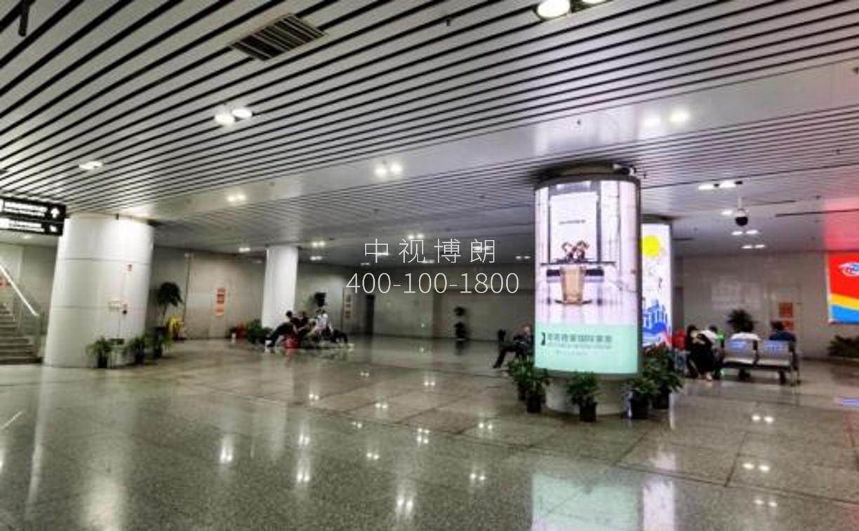 宁波站广告-南广场通道包柱灯箱