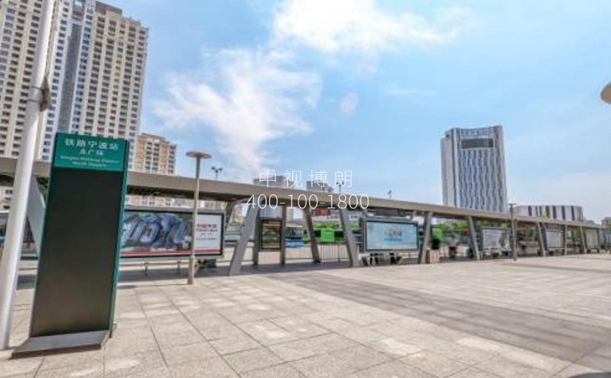 宁波站广告-北广场公交候车亭灯箱