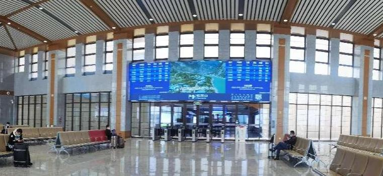 Xianyang North Station-LED electronic screen in waiting hall