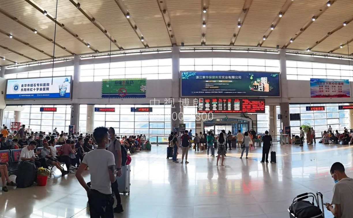 义乌站广告-候车大厅灯箱