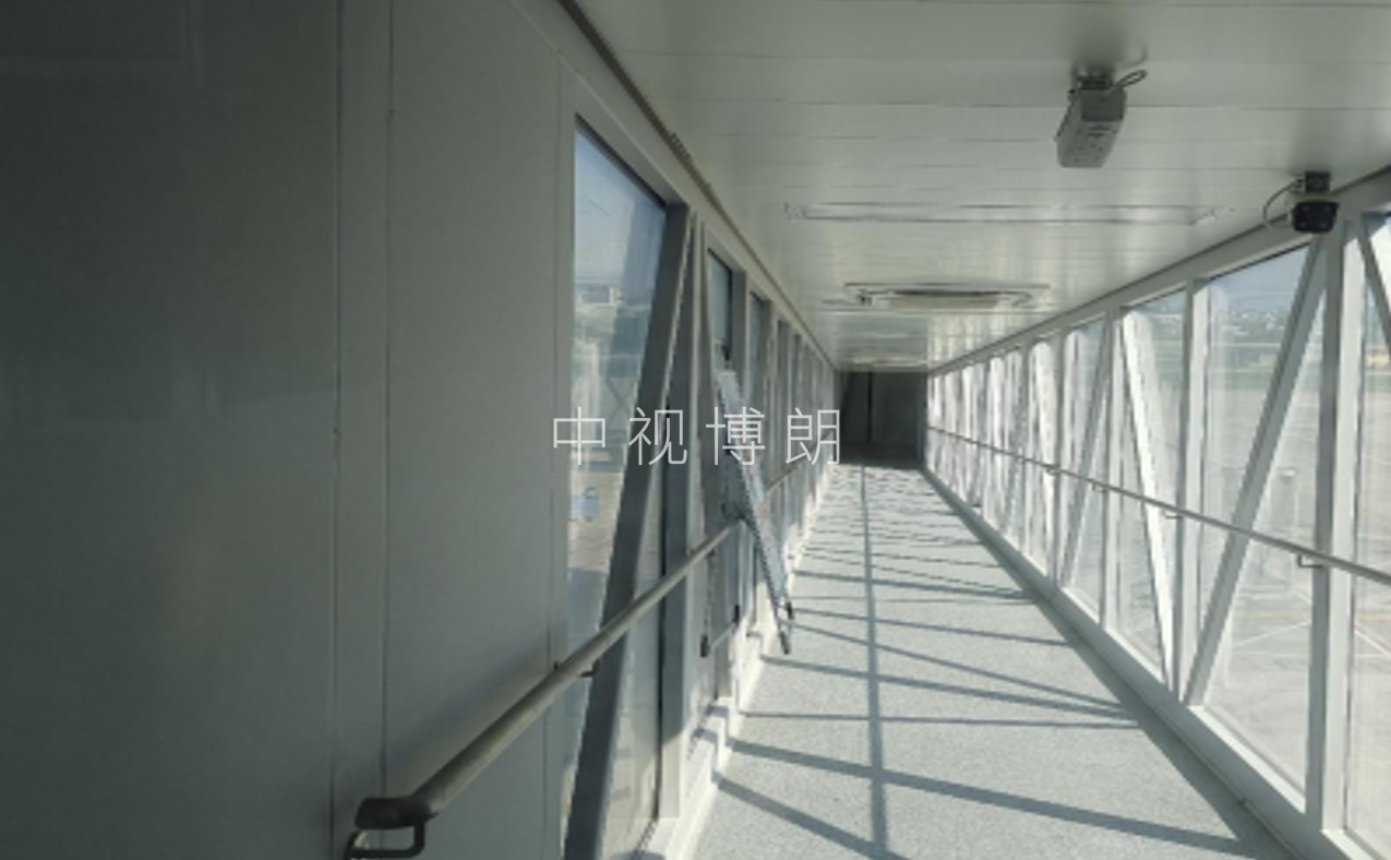 安庆机场广告-出发登机廊桥看板