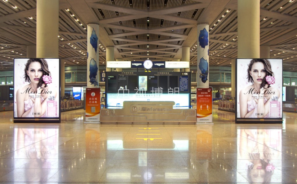 北京首都机场广告-T3 International Arrival Luggage Hall Light Box Set
