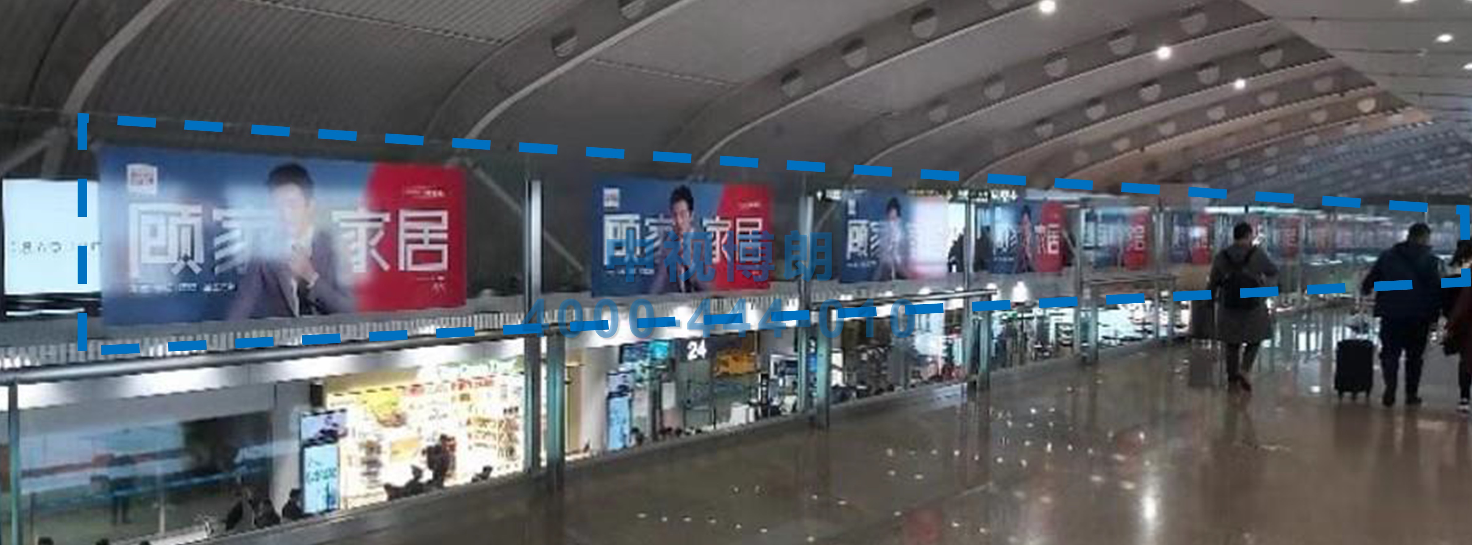 北京首都机场广告-T2到达走廊联排玻璃贴膜