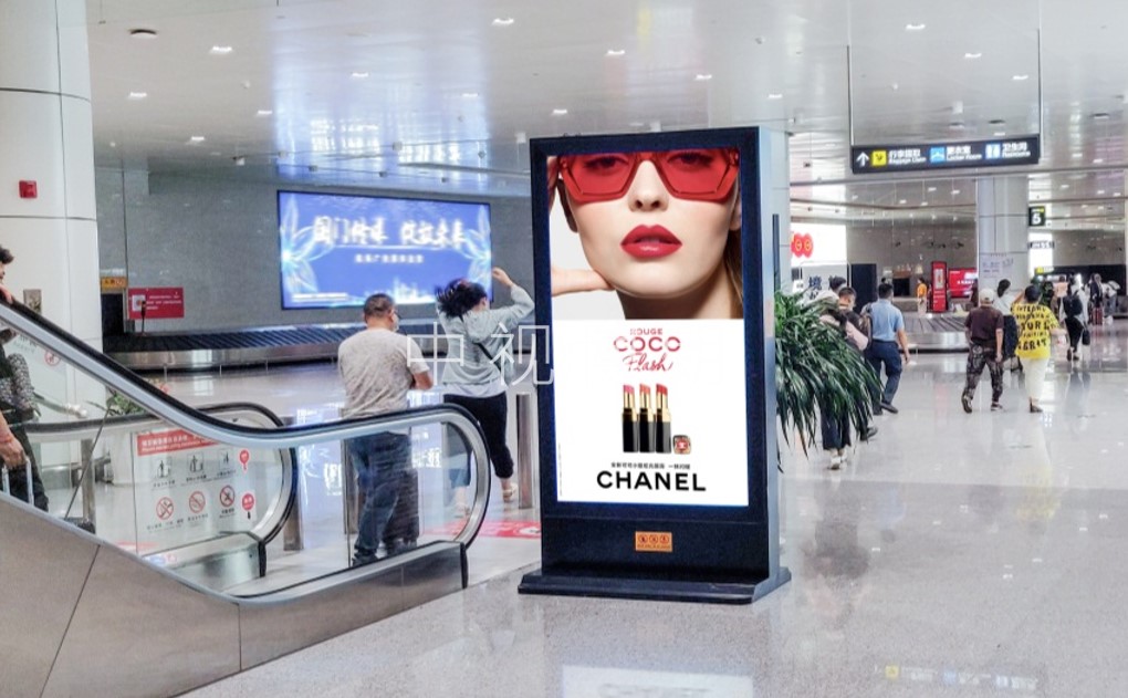 长春龙嘉机场广告-到达通廊刷屏套装