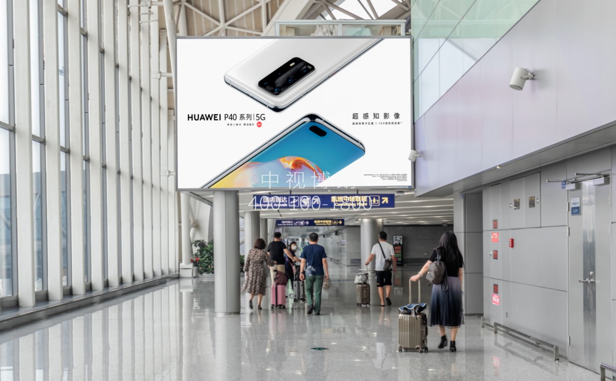成都双流机场广告-国内到达通廊灯箱套装12
