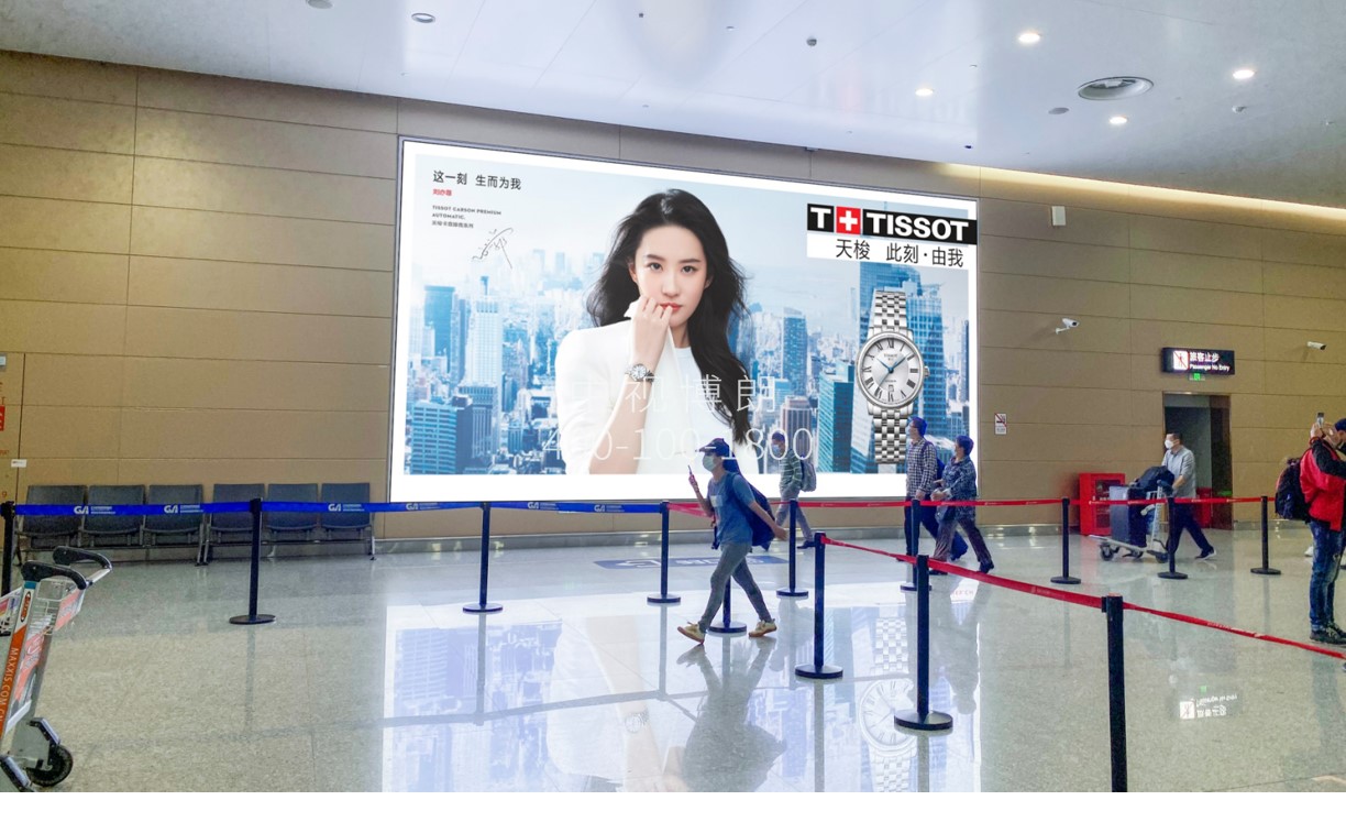 重庆江北机场广告-T3国内到达行李厅灯箱3