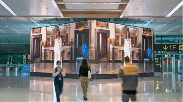 重庆机场广告-国内到达人流汇集口三面LED屏