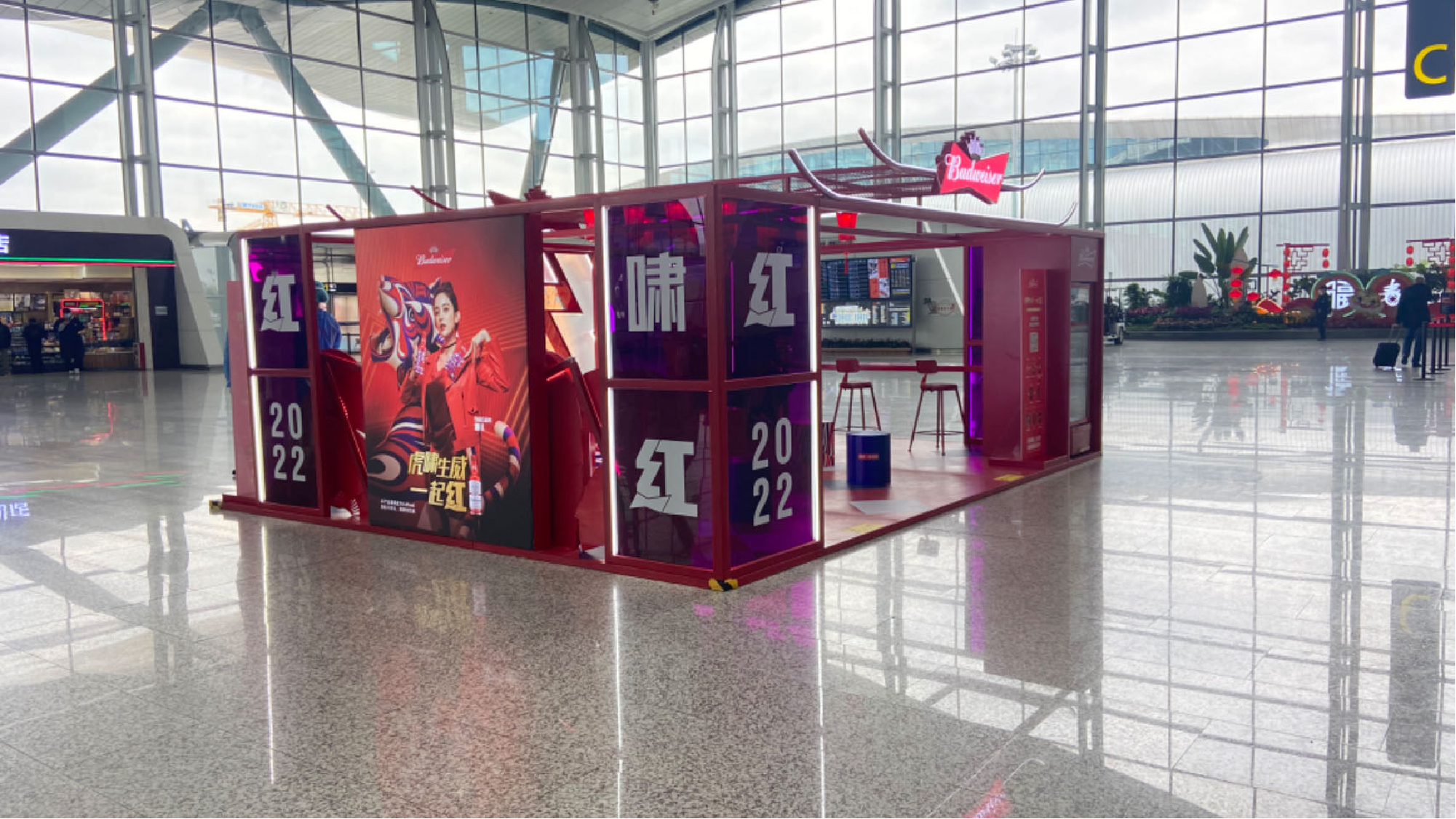 Guangzhou Airport Advertising-T2 departure check-in hall ticket island booth
