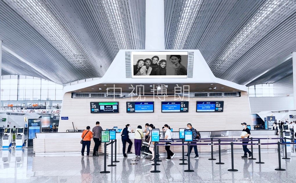 广州机场广告-T2国际出发值机岛岛头灯箱套装