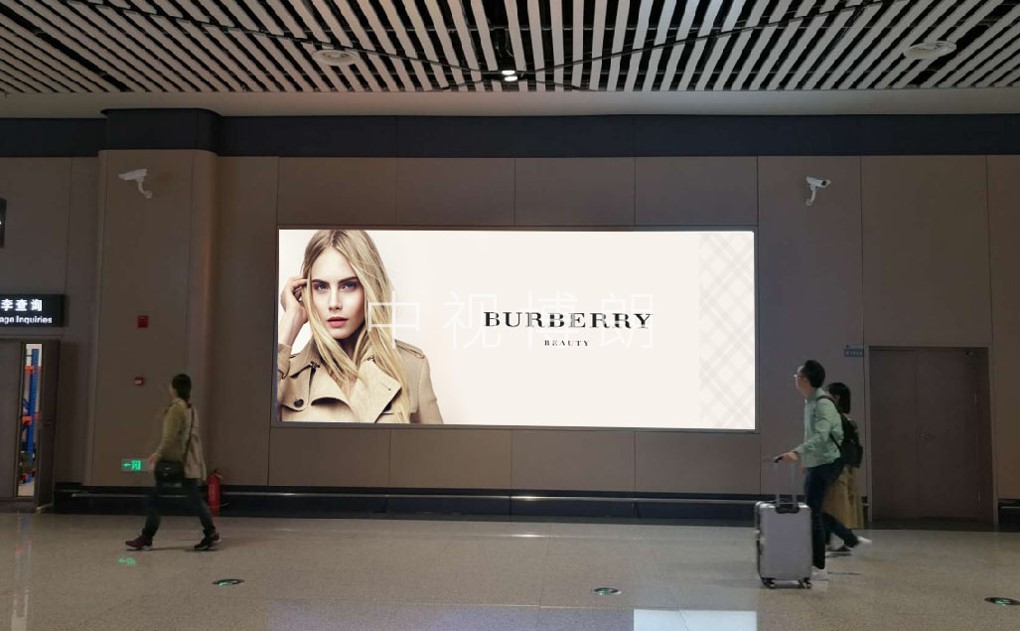 哈尔滨太平机场广告-到达行李厅出口灯箱10