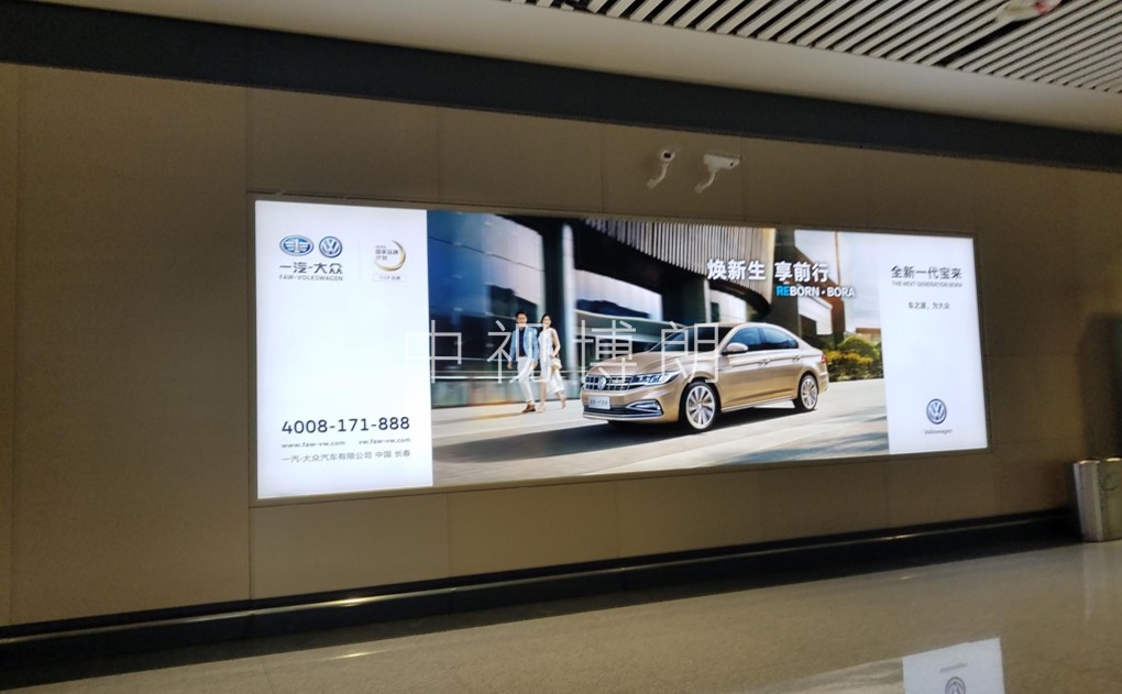 哈尔滨太平机场广告-到达行李厅灯箱5