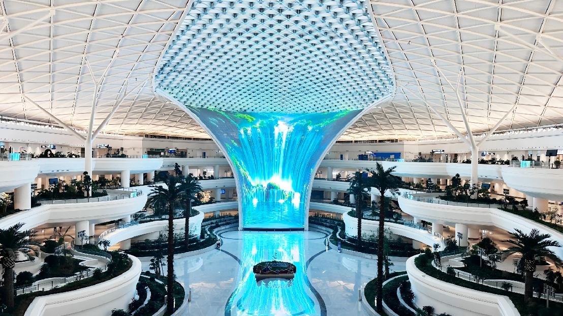 兰州机场广告-T3GTC瀑布大屏