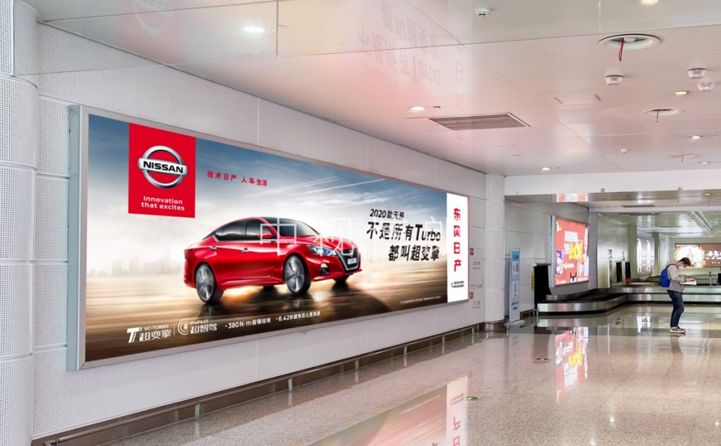 柳州白莲国际机场广告-行李提取大厅灯箱套装