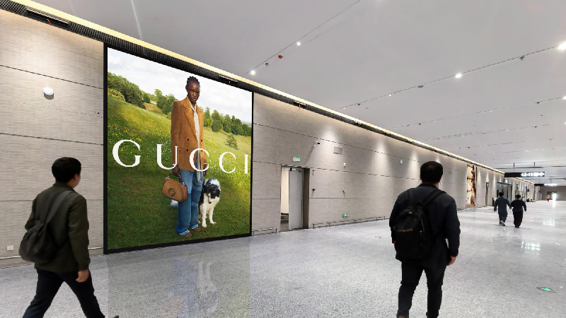 三亚凤凰机场广告-T3国内到达行李厅灯箱4