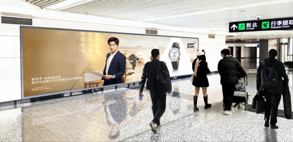 石家庄机场广告-到达通廊墙体灯箱套装6