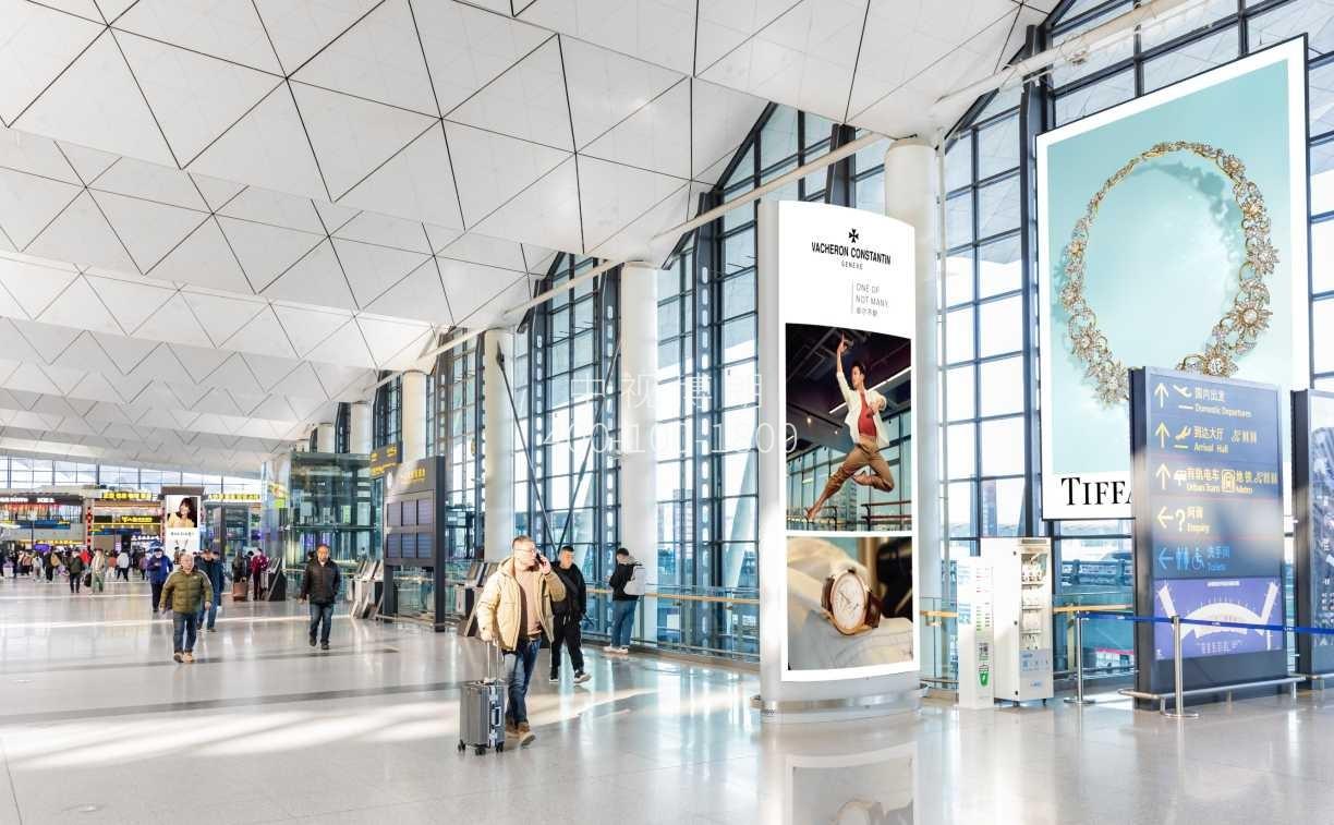 沈阳桃仙国际机场广告-国内出发值机区图腾套装