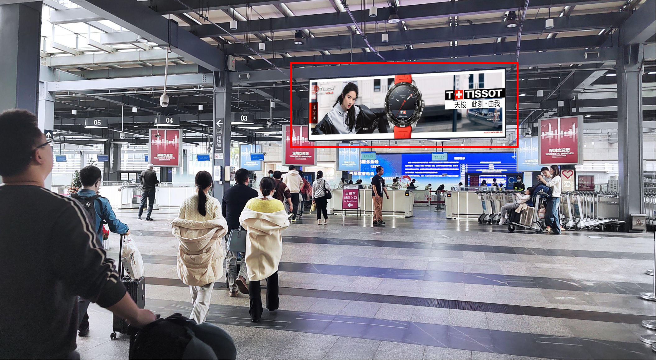 深圳宝安国际机场广告-出租车候车区LED屏