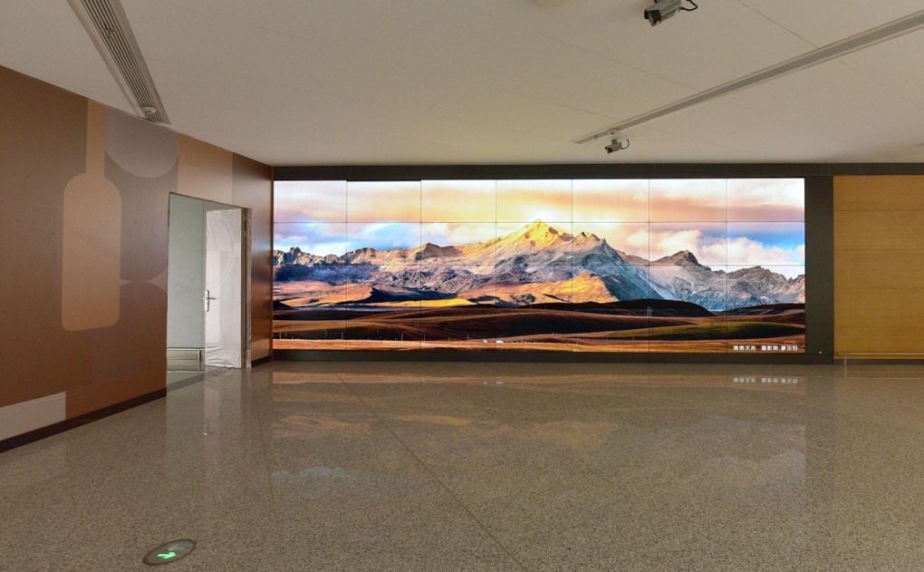 成都天府机场广告-T1国际到达边检区LED屏