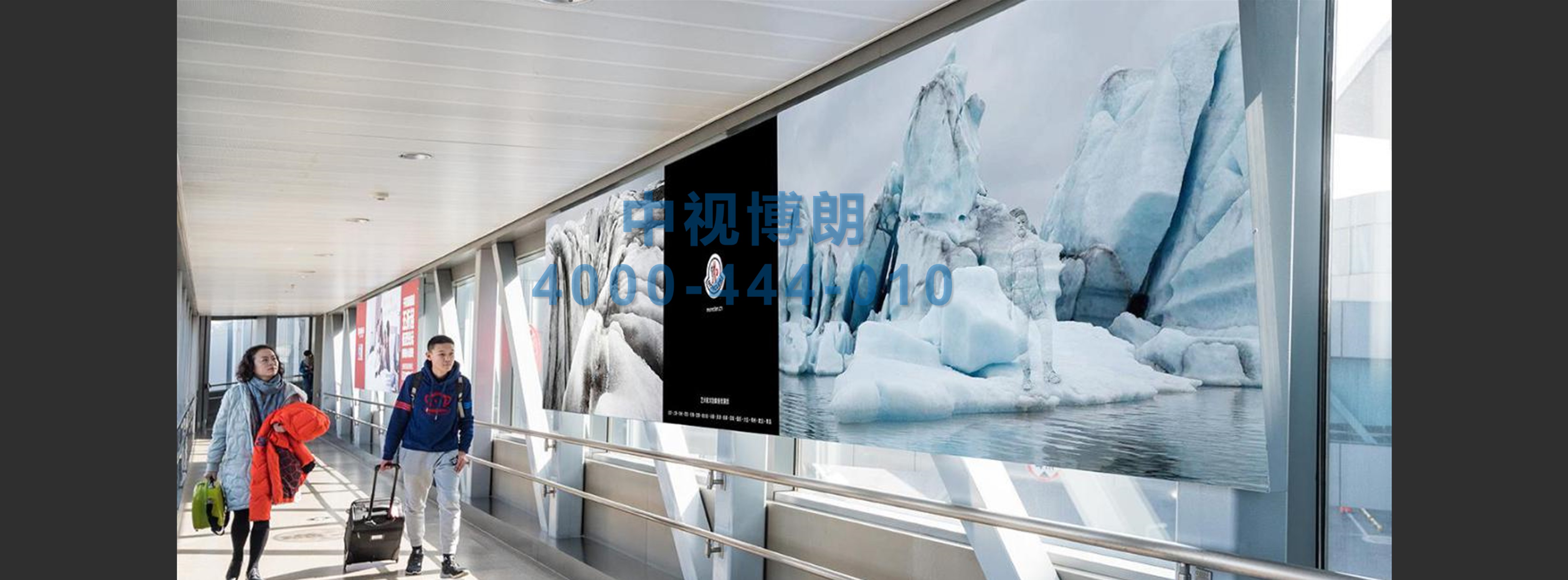 西安咸阳国际机场广告-T3国内出发内廊桥灯箱套装