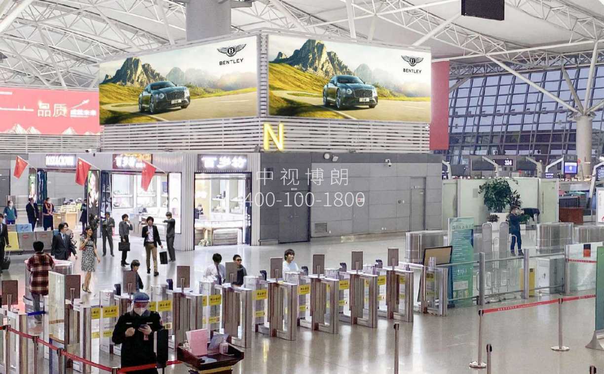 西安咸阳国际机场广告-T3国内出发值机厅灯箱1