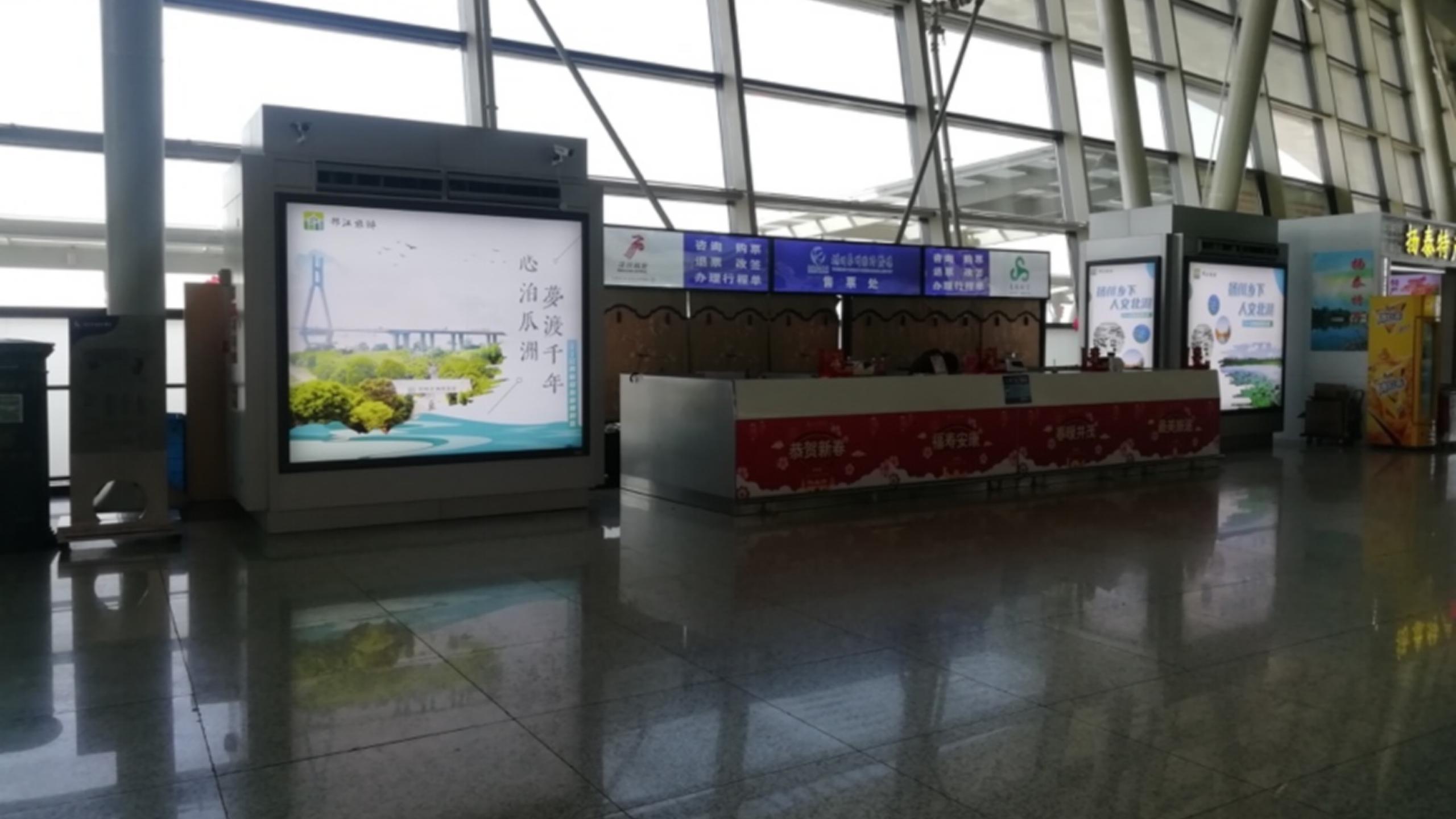 扬州泰州广告、值机区广告、灯箱广告
